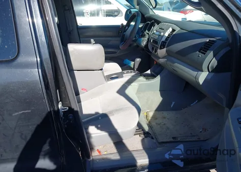 2006 Toyota Tacoma Prerunner V6 from USA, damaged, VIN 5TETU62N76Z227711